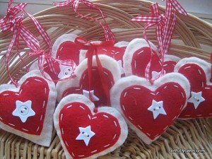 felt heart ornaments