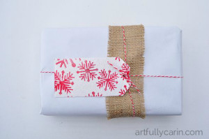 Make a beautiful embossed Christmas gift tag